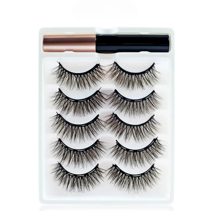 Magnetic Eyelashes With Eyeliner